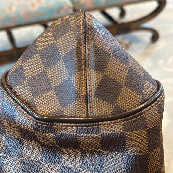 Louis Vuitton Sistine Shoulder Bag - PRISTINE CONDITION. No call outs.  … - Picture 7 of 11